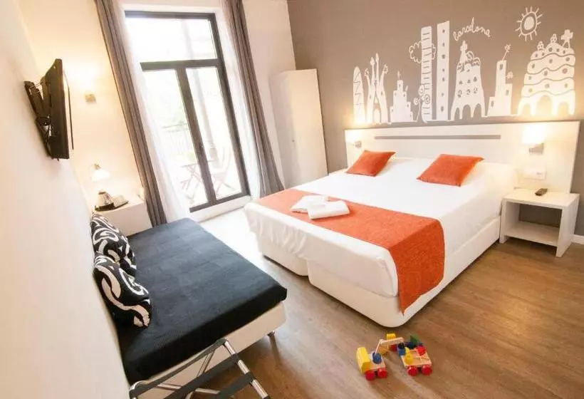 Hostal Live Barcelona