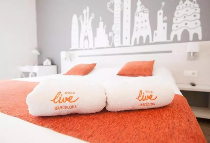Hostal Live Barcelona