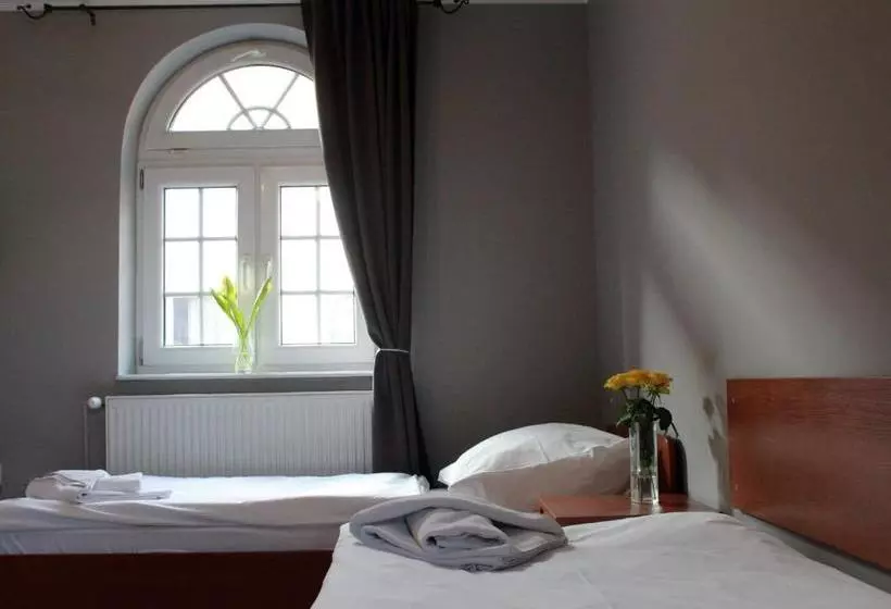 בית מלון כפרי Dworek Mitro