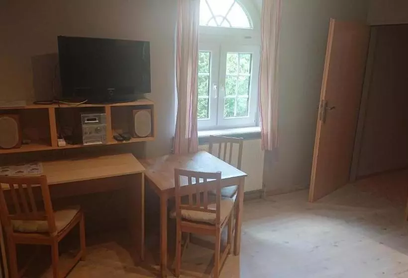 בית מלון כפרי Dworek Mitro