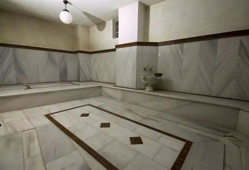 ホテル Grand Eyuboglu