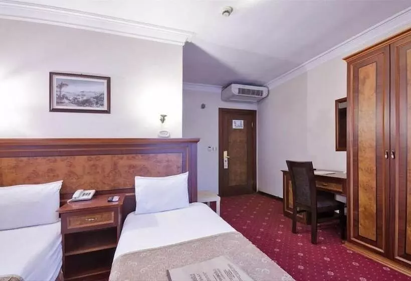 ホテル Grand Eyuboglu