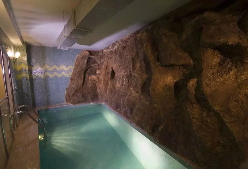 ホテル Grand Eyuboglu