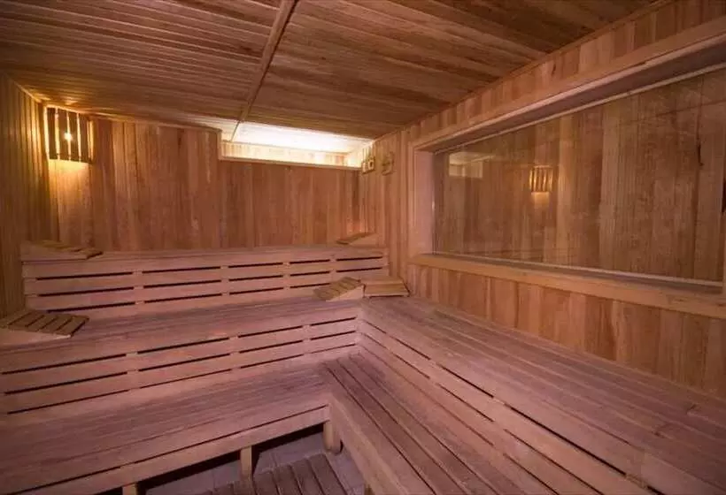 ホテル Grand Eyuboglu