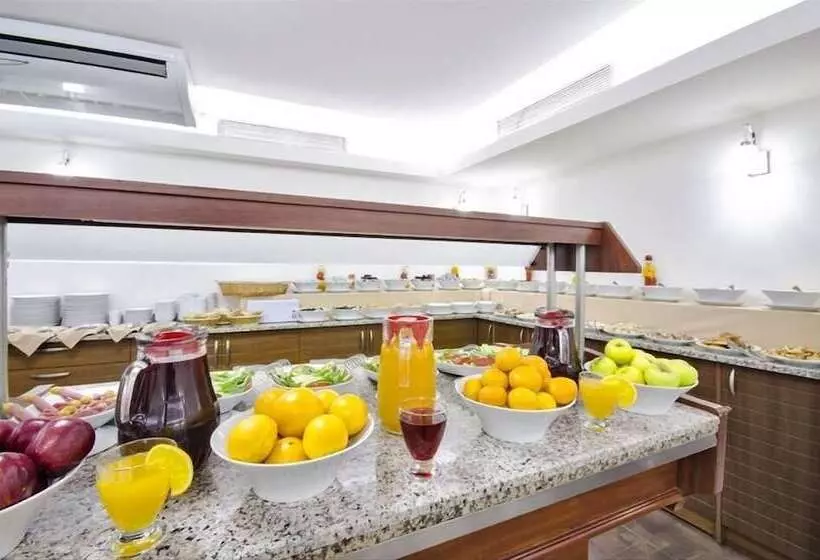 ホテル Grand Eyuboglu