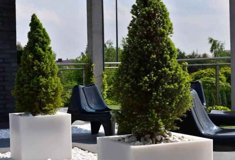 호텔 Restauracja Tenis Kortowo