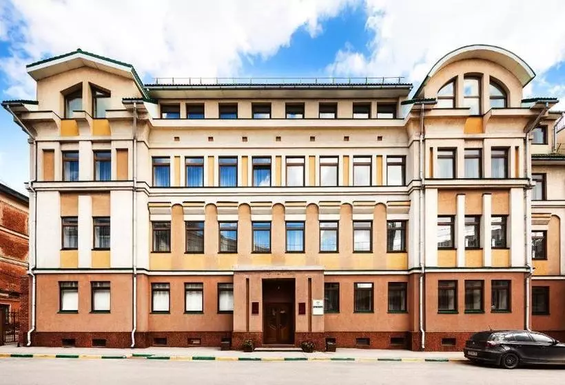 ホテル Nikola House