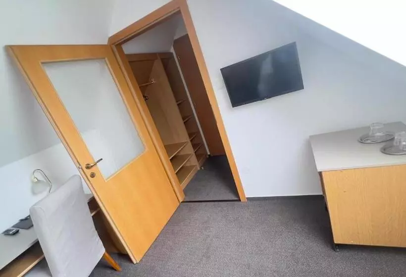 בית מלון כפרי Payer