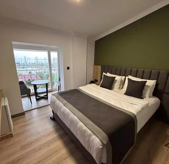 Hotelli Pendik Marine