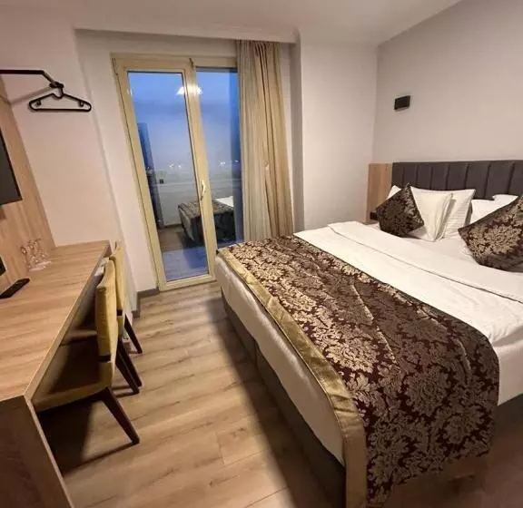 Hotelli Pendik Marine