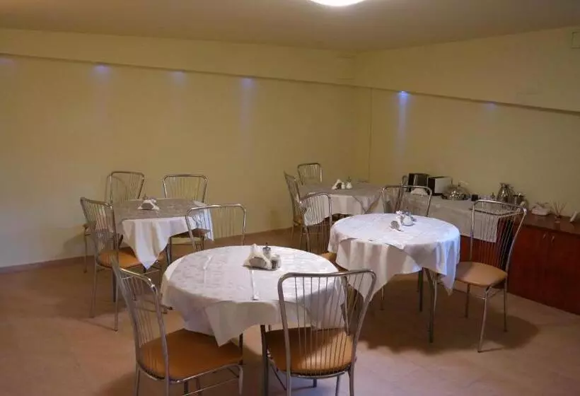 בית מלון כפרי Pensiunea Andy