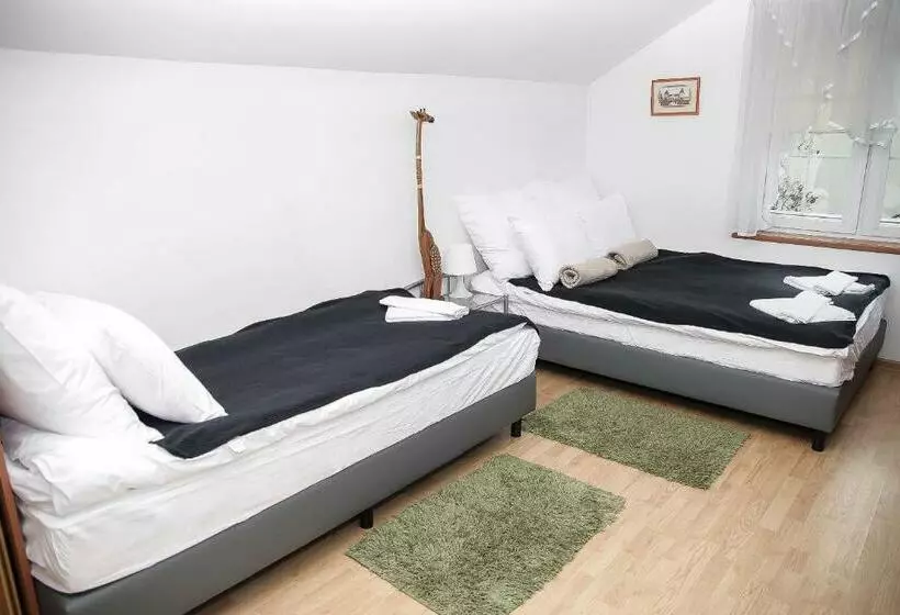 Hotelli Plac Rybaków Inn