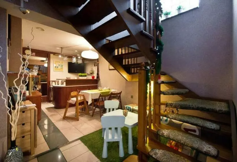 Hotelli Plac Rybaków Inn