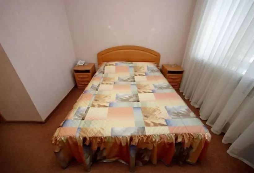 ホテル Ryan Johnson