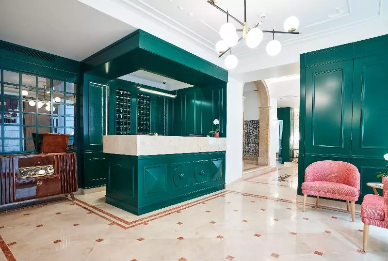 פנסיון Residencial Florescente