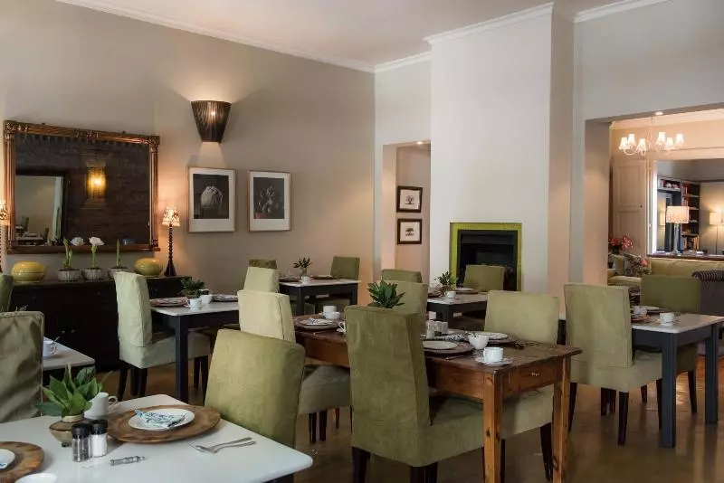 ペンション Welgelegen House