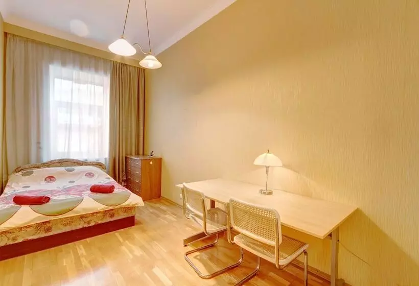 Stn Apartments Near Hermitage