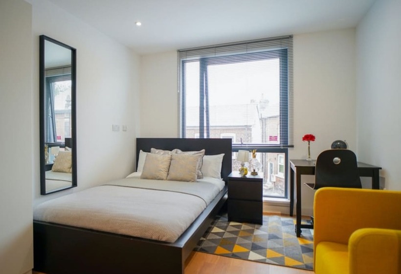 هاستل Rooms & Studios Students Only  Sheffield