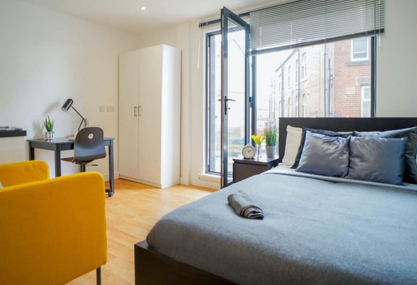 هاستل Rooms & Studios Students Only  Sheffield