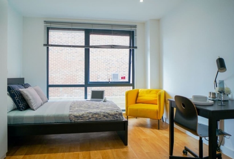 هاستل Rooms & Studios Students Only  Sheffield