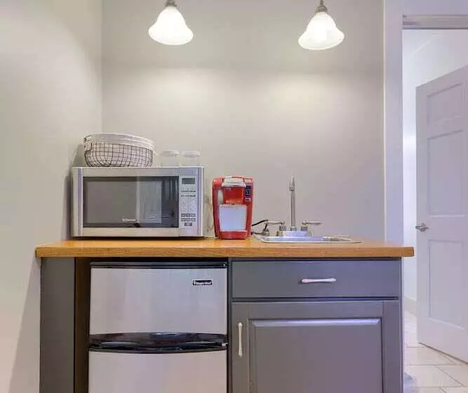 Aamiaismajoitus (B&B) The Alden House