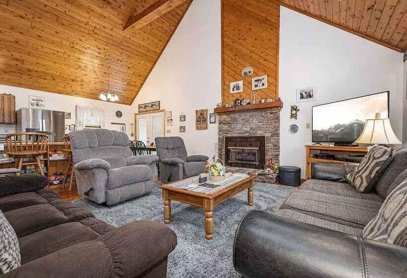 Home Sweet Cabin