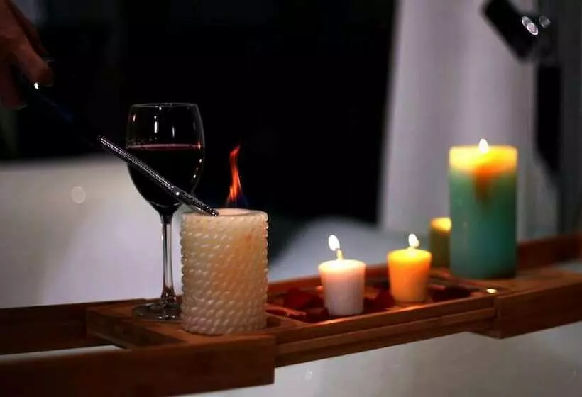 ホテル Maison Sur L Eau Mille Et Une Nuits Avec Jacuzzi