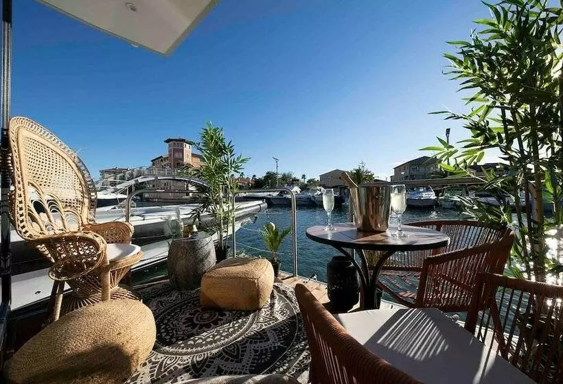 ホテル Maison Sur L Eau Mille Et Une Nuits Avec Jacuzzi