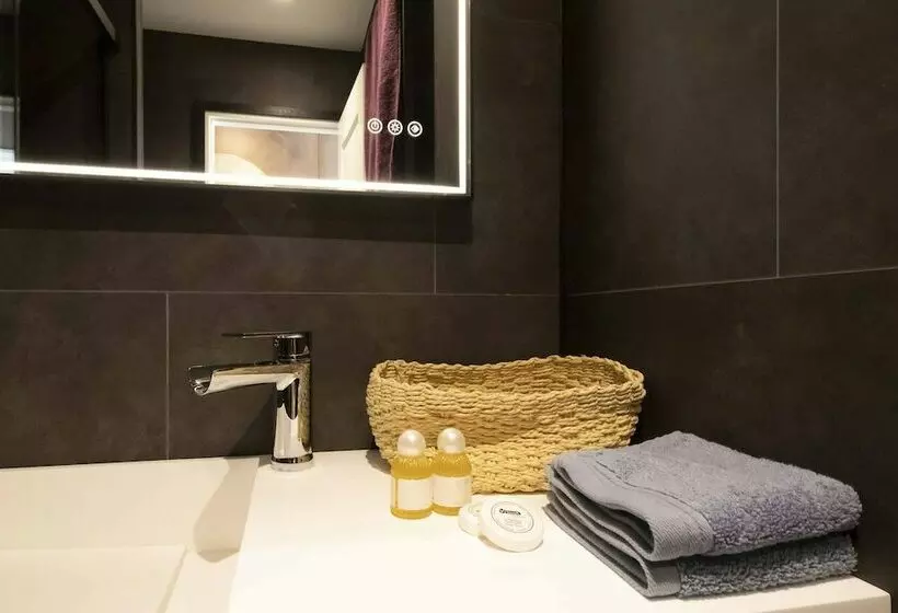 ホテル Maison Sur L Eau Mille Et Une Nuits Avec Jacuzzi