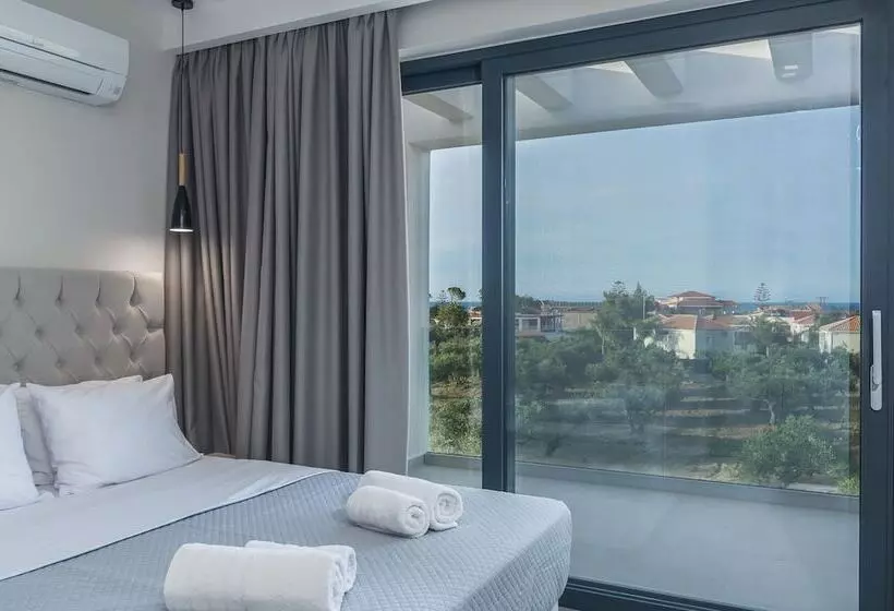 پانسیون Dionisos Luxury Suites