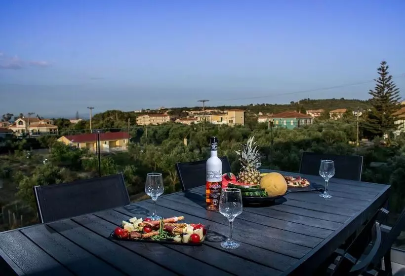 پانسیون Dionisos Luxury Suites