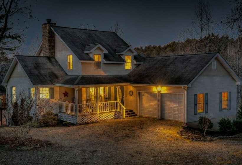 Lakin Memories By Escape To Blue Ridge