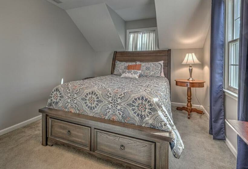 Lakin Memories By Escape To Blue Ridge