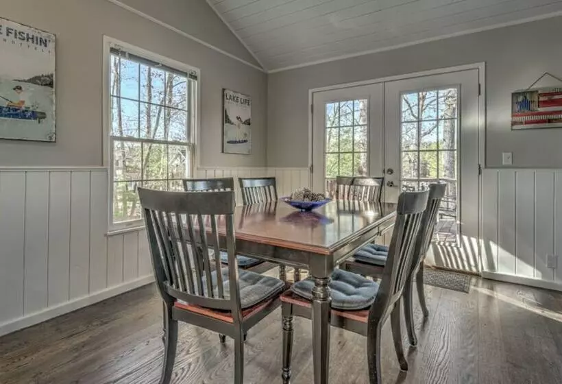 Lakin Memories By Escape To Blue Ridge