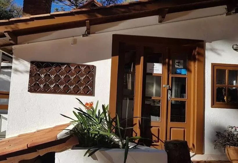 Hotelli Vila Eremita Pousada