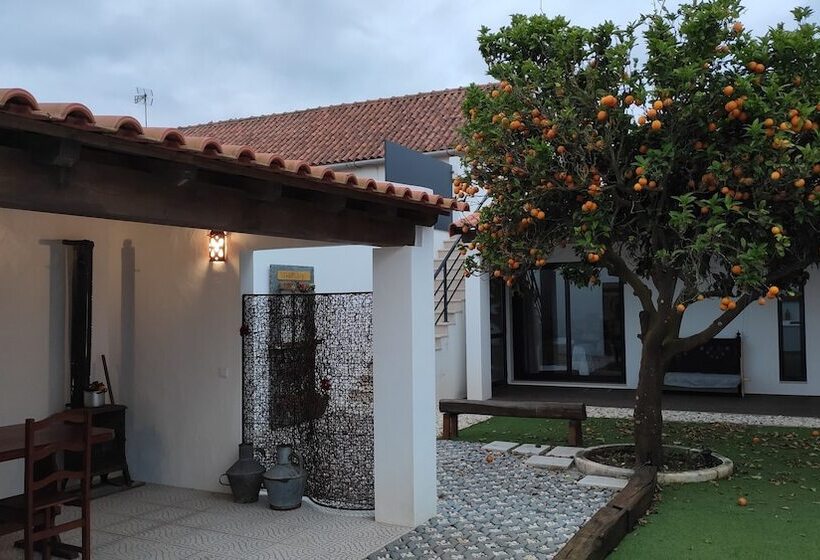 פנסיון Laranjeira Das Loiras