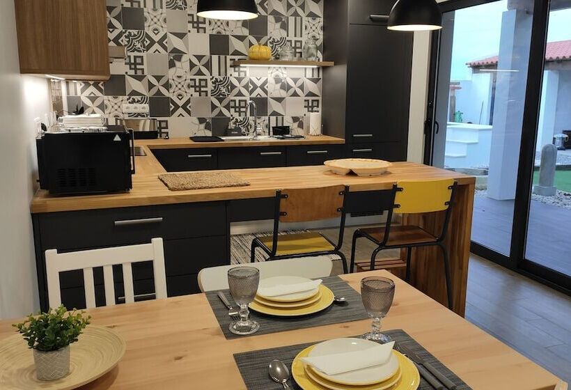 פנסיון Laranjeira Das Loiras