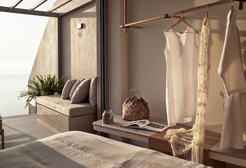 پانسیون Yoma Cove Suites