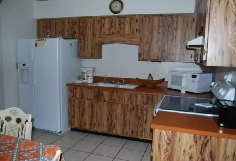 Bonita Shores Cottage Weekly