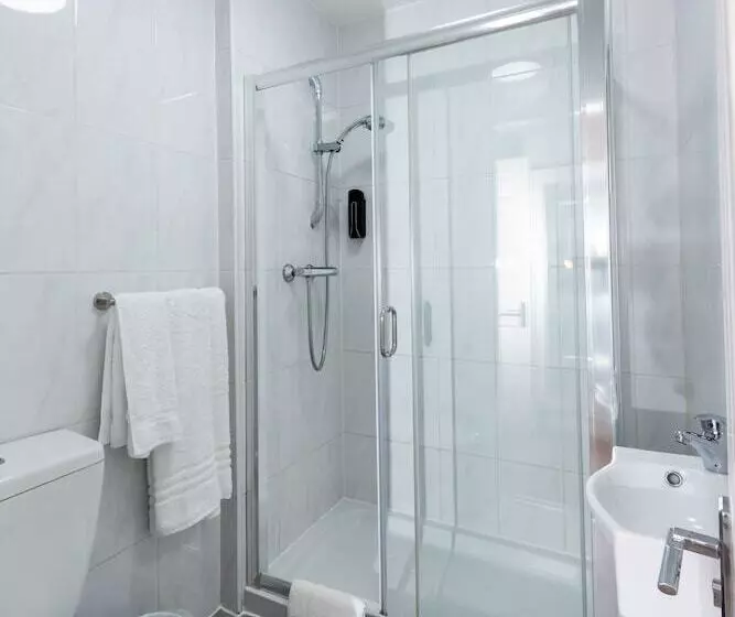 Uno Hotel Heathrow Windsor