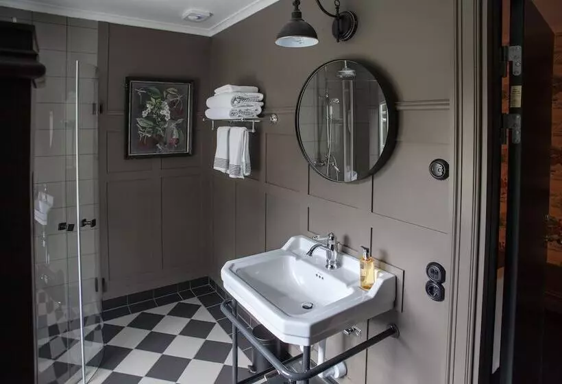 Tweed Hotell Skaftö