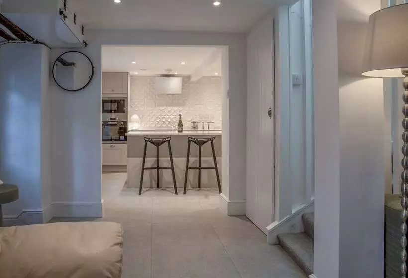 Caleb S Cottage   4 Bed Cottage   Solva