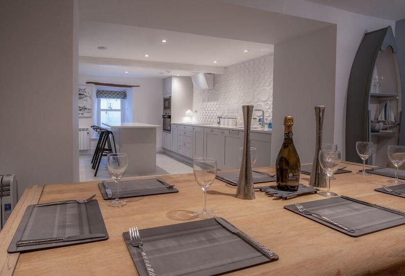 Caleb S Cottage 4 Bed Cottage Solva