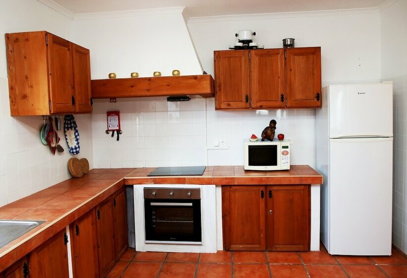 پانسیون Mosteiros Vineyard House