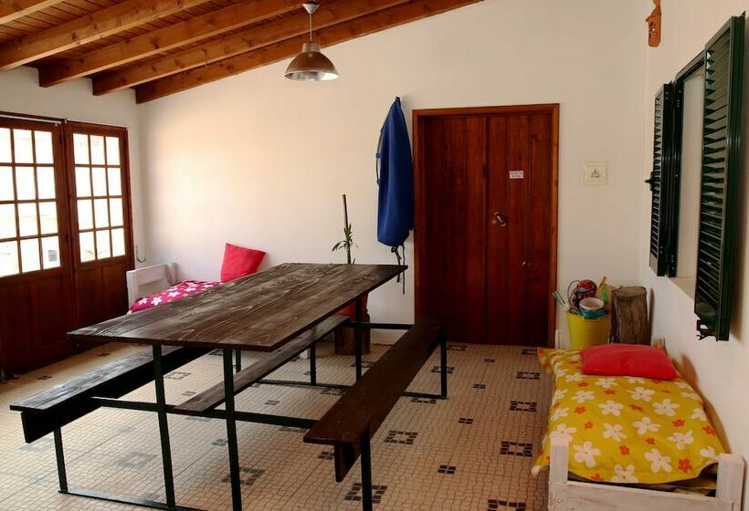 پانسیون Mosteiros Vineyard House