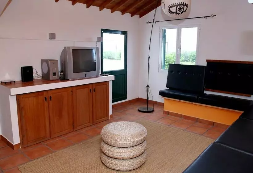 ペンション Mosteiros Vineyard House