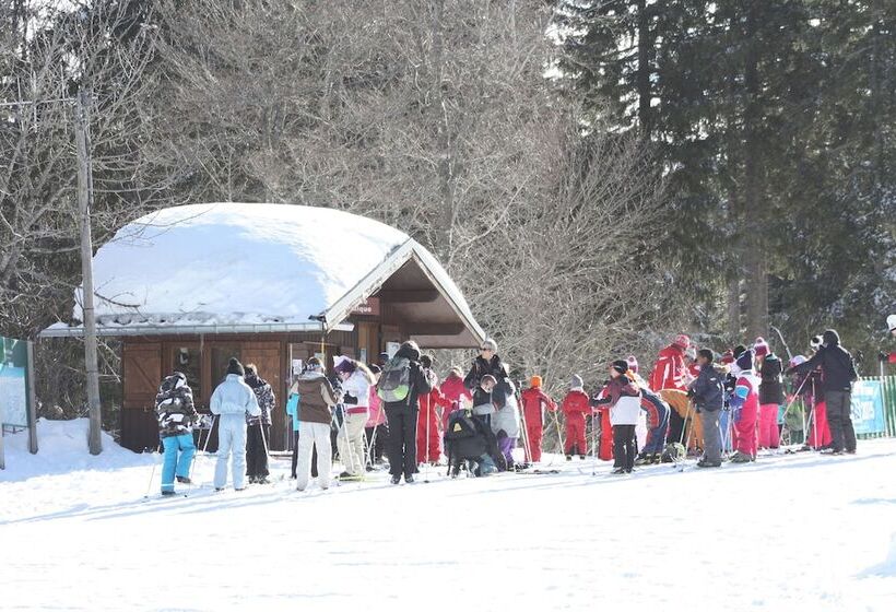 منتجع Le Piroulet