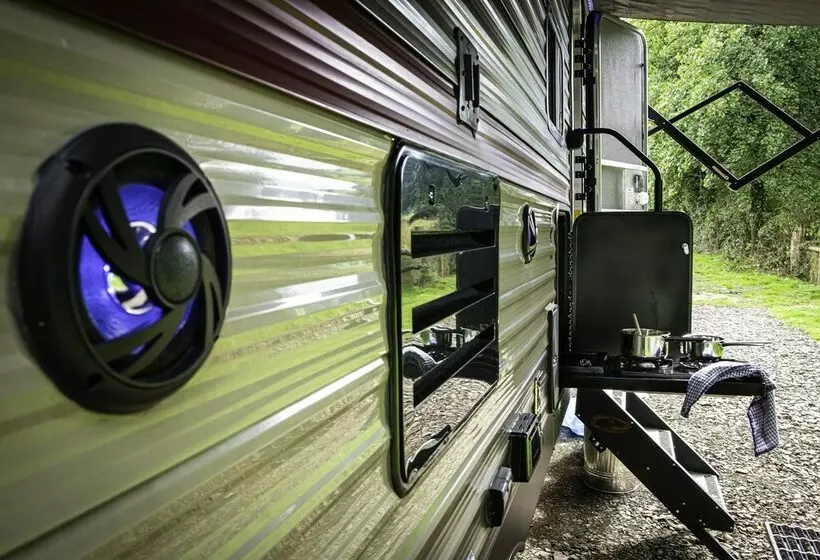 American Luxury Caravan  Secure Parking Llandeilo