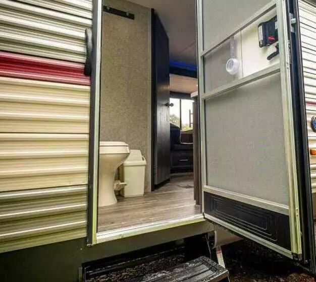 American Luxury Caravan  Secure Parking Llandeilo