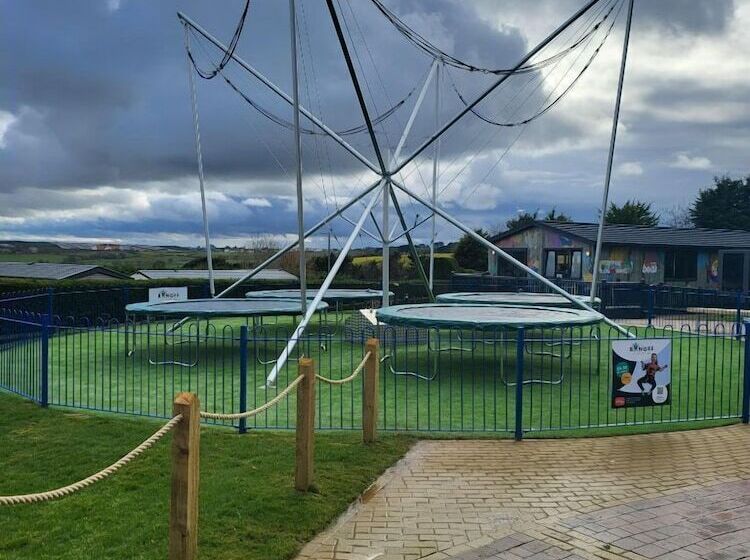 Exotic 3 Bed Caravan At Newquay Holiday Park